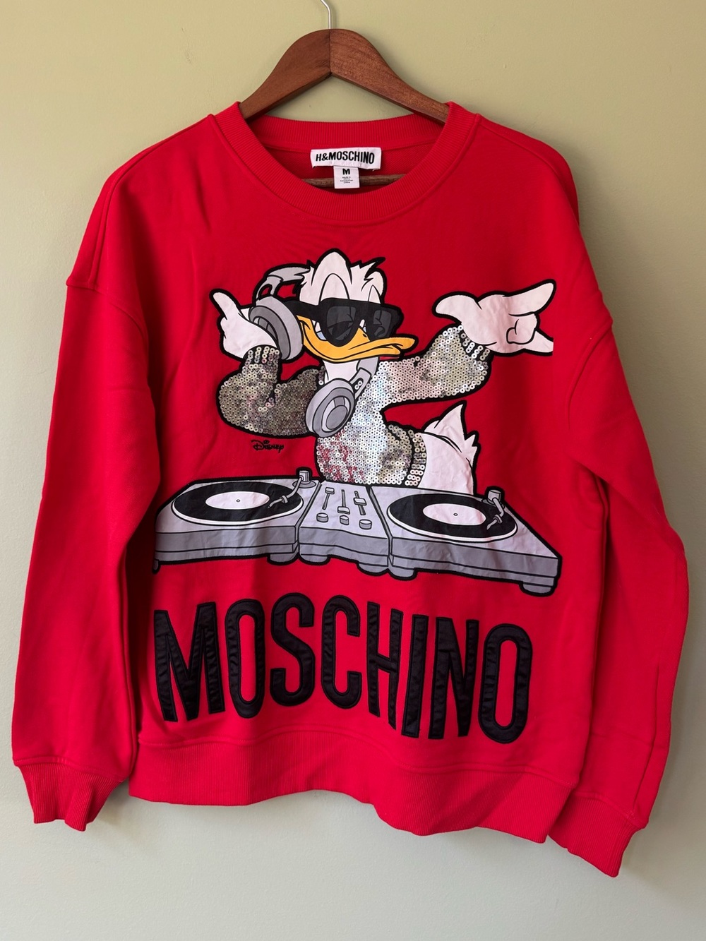 MOSCHINO x H&M NWOT Limited Edition Disney Donald Duck DJ Sequin Red Sweatshirt